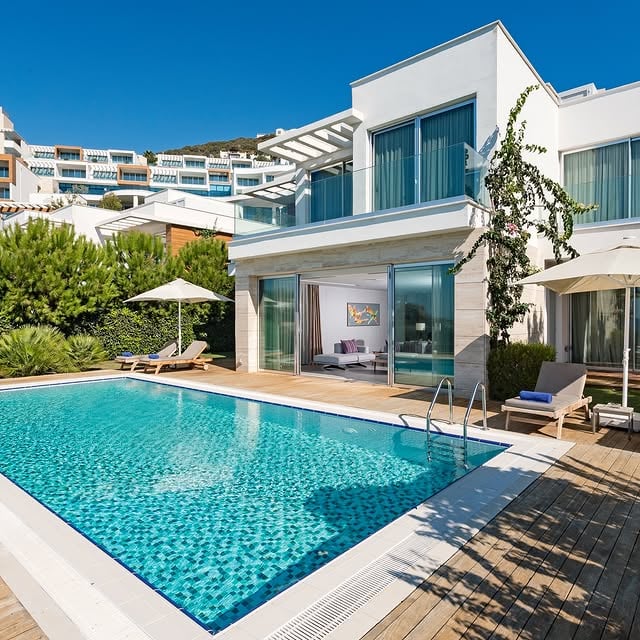 Sirene Luxury Bodrum: Refined Privacy Meets Poolside Indulgence