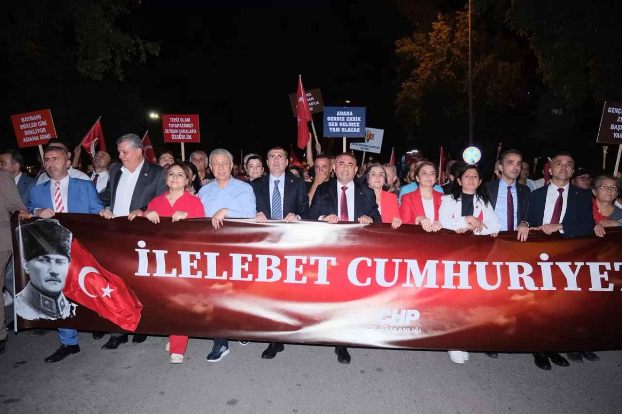 Adana Büyükşehir Belediyesi'nin Cumhuriyet Coşkusu