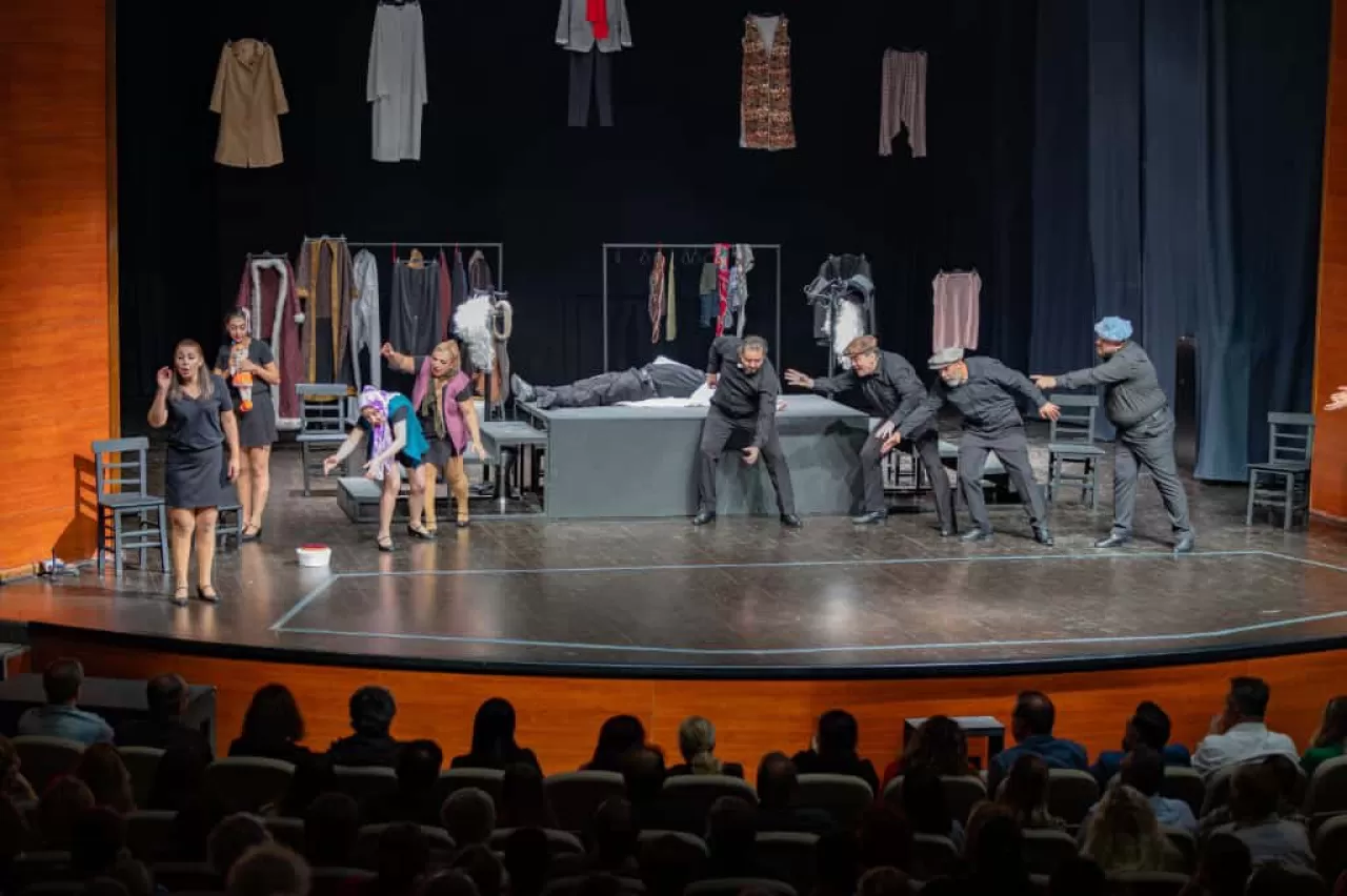 Adana Büyükşehir Belediyesi Şehir Tiyatroları, 