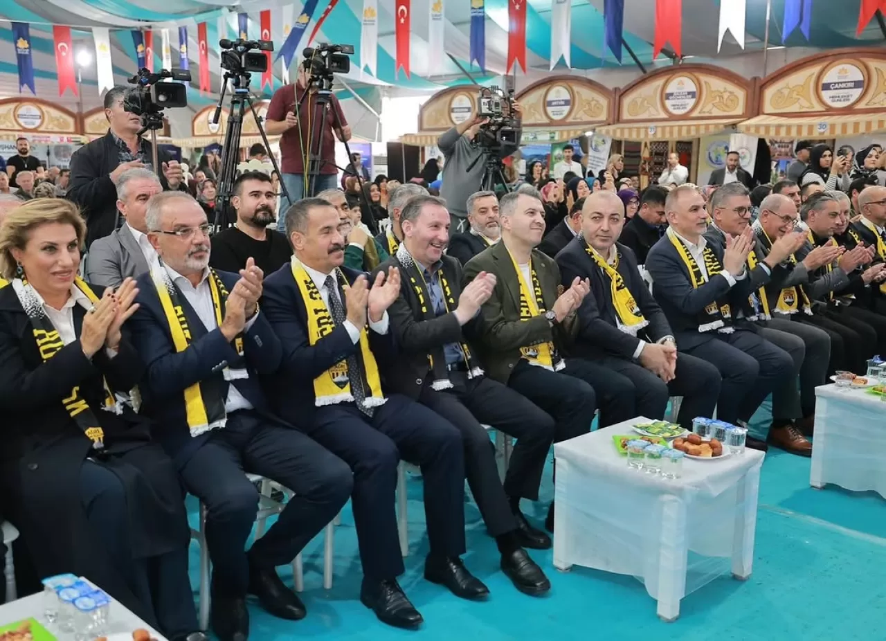 Sultanbeyli'de Ağrı Tanıtım ve Memleket Günleri Etkinliği Düzenlendi