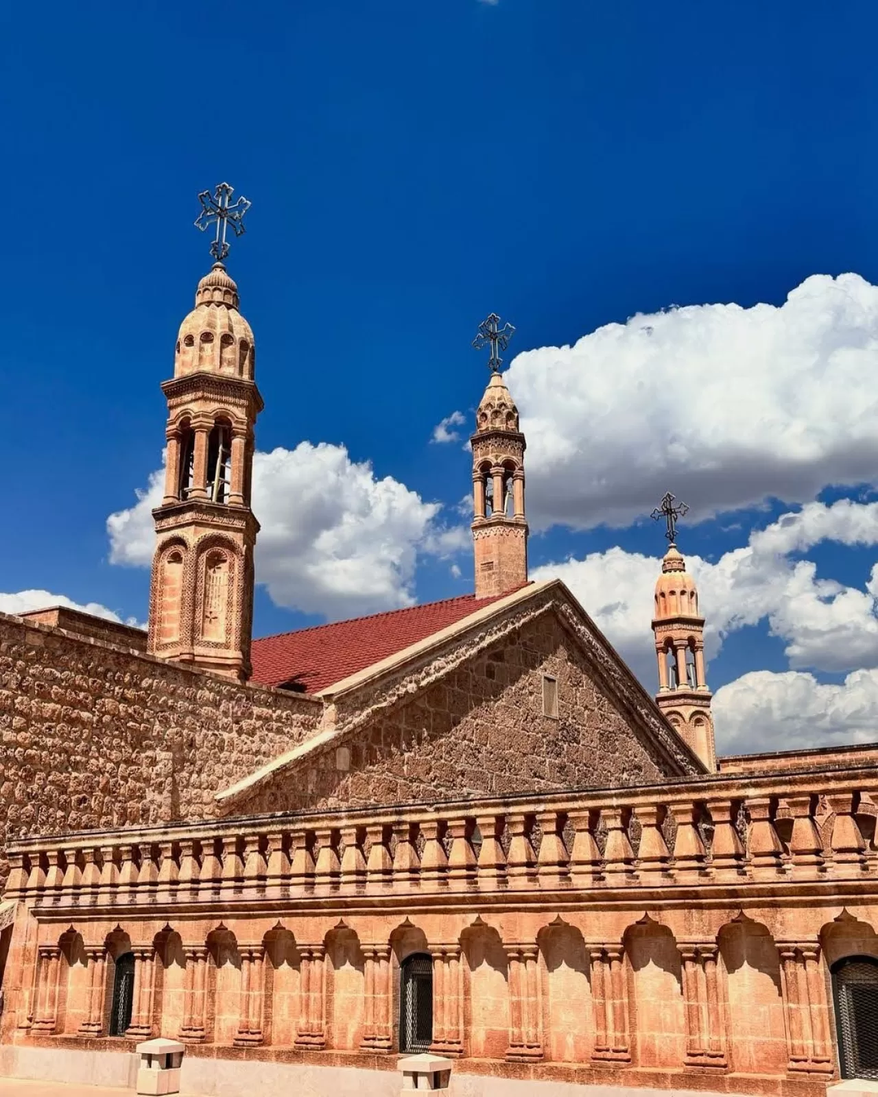 Mardin'deki Mor Gabriel Manastırı, Tarihe Işık Tutmaya Devam Ediyor