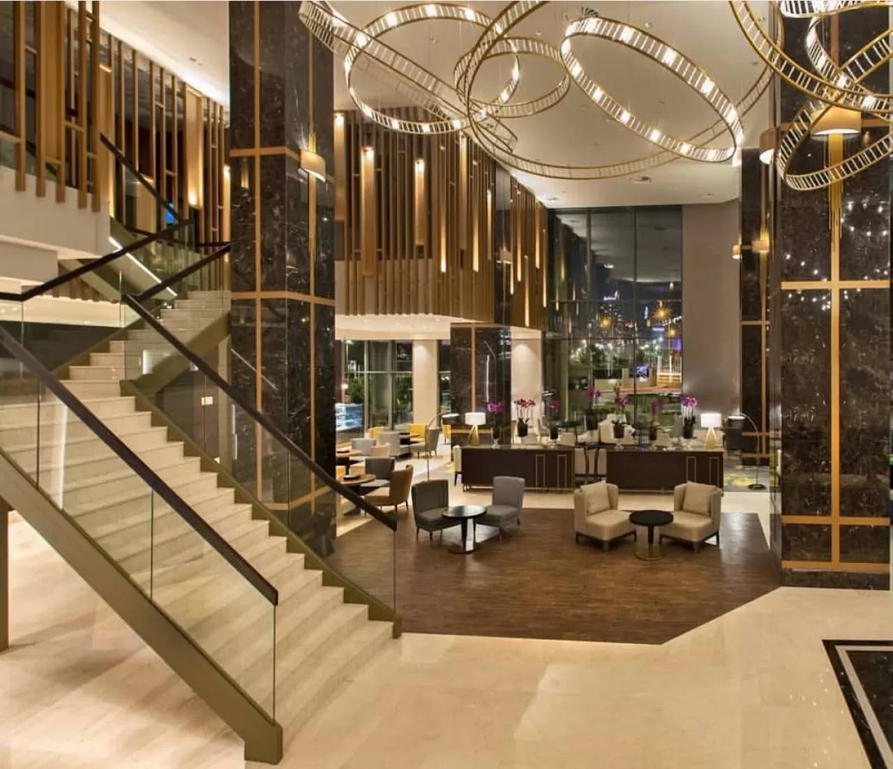 Hilton İstanbul Bakırköy, Misafir Deneyimini Lobi Tasarımıyla Başlatıyor