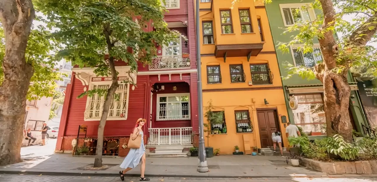 Kuzguncuk'ta Zamanın Durdurulmuş Anları: İstanbul'un Nostaljik Sükunet Köşesi