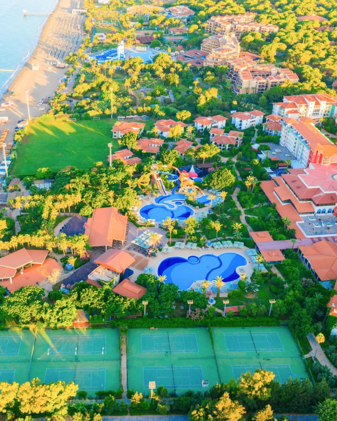 Belconti Resort Otel, Antalya'nın Belek Bölgesinde Konuklarını Ağırlıyor