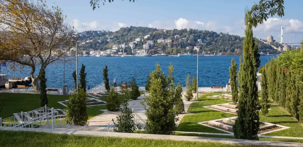 Kandilli'nin Gizli Bahçe Sokaklarında Kaybolmak