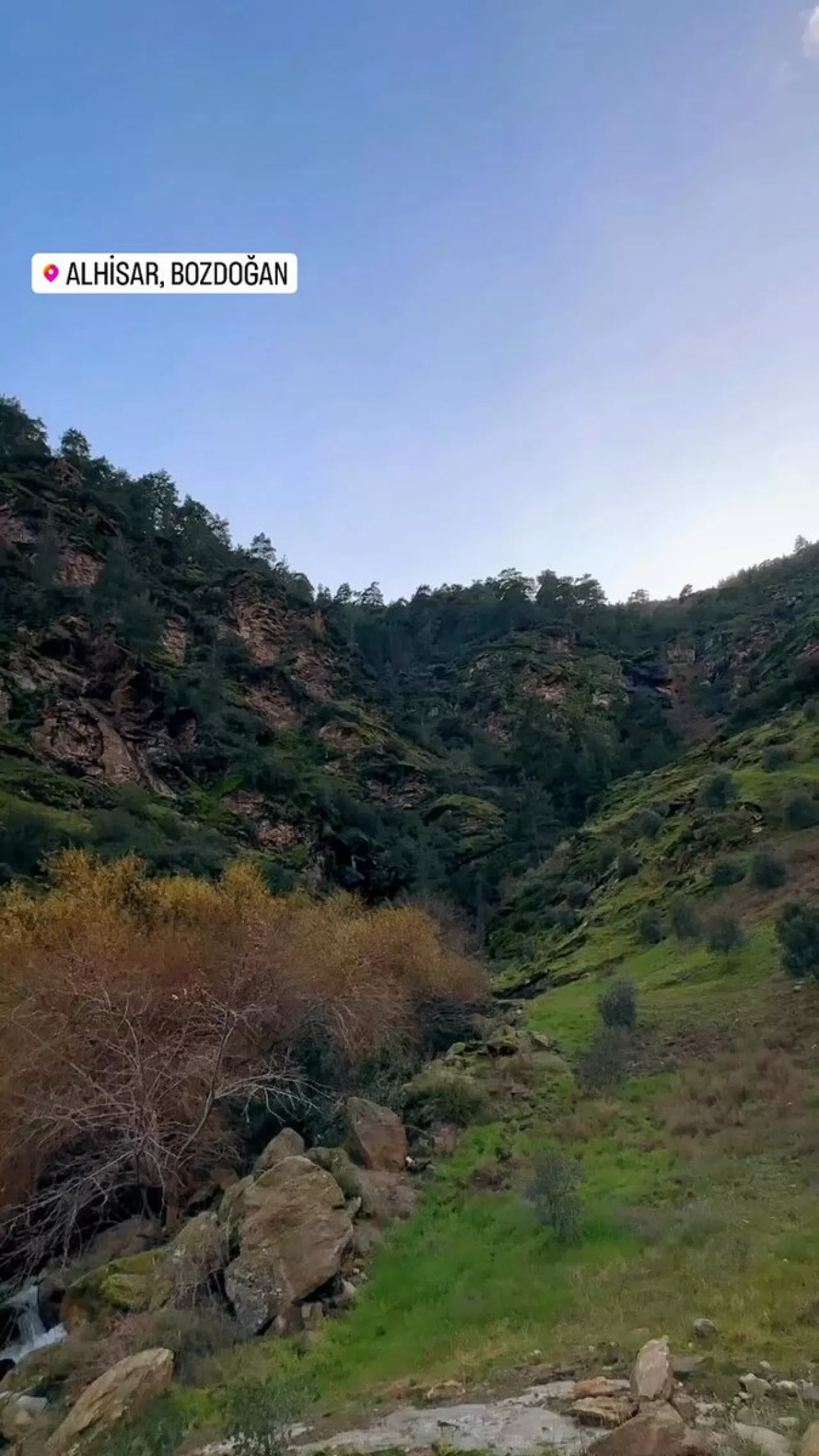 Madran Dağları'ndaki Alhisar Şelaleleri Doğaseverleri Bekliyor