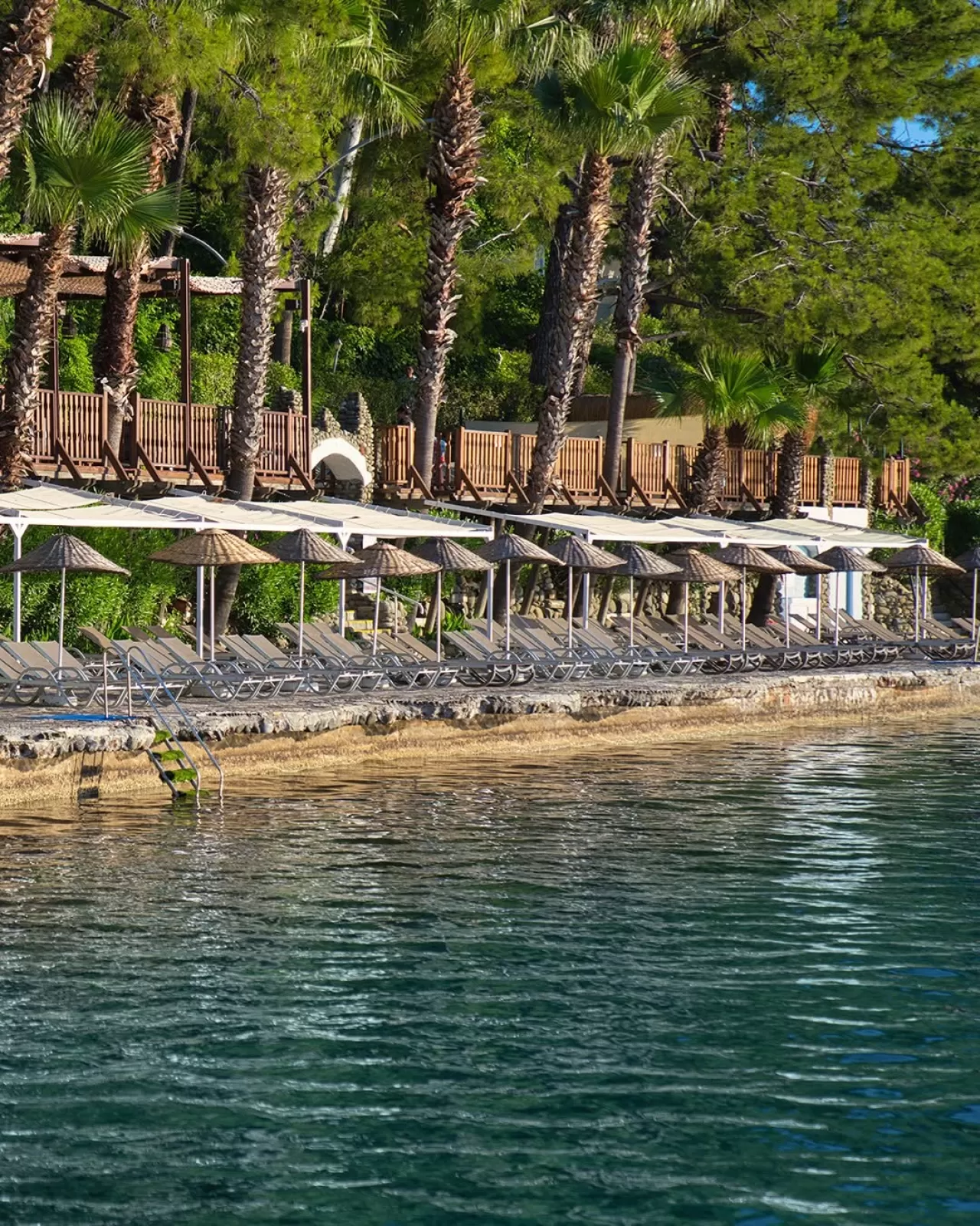 Labranda Mares Marmaris, Ege'nin Berrak Sularında Saklı Bir Koyda Konuklarını Ağırlıyor