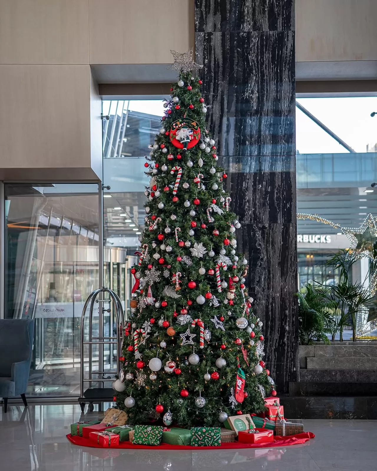 Wyndham Grand İstanbul Levent'te Yeni Yıl Coşkusu