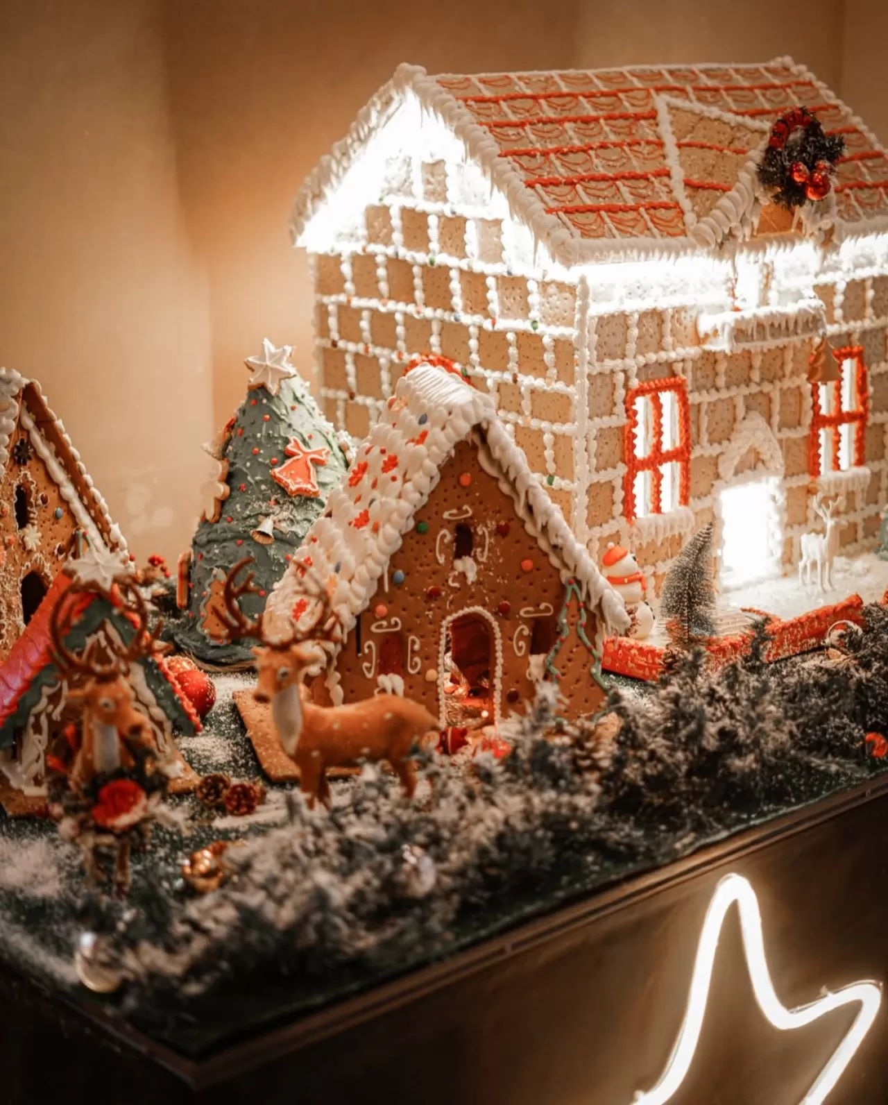 Sheraton İstanbul Levent'te Noel Havası: Yılbaşı İçin Ziyafet Hazır