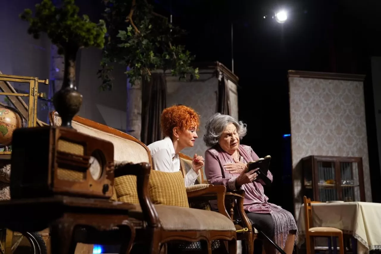 İBB, 11 İlçede Düzenli Tiyatro Gösterimleri ile Sanatı İstanbullularla Buluşturuyor