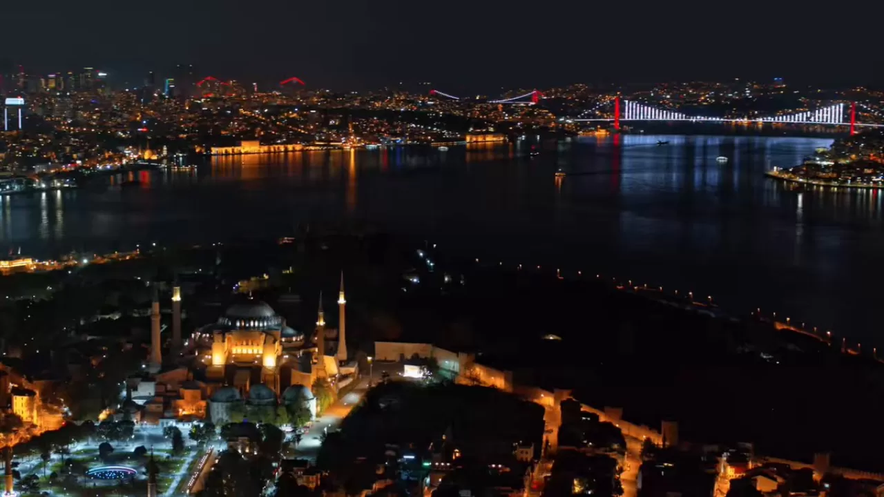 İBB Ekipleri, Yılın En Uzun Gecesinde İstanbul için Sahadaydı