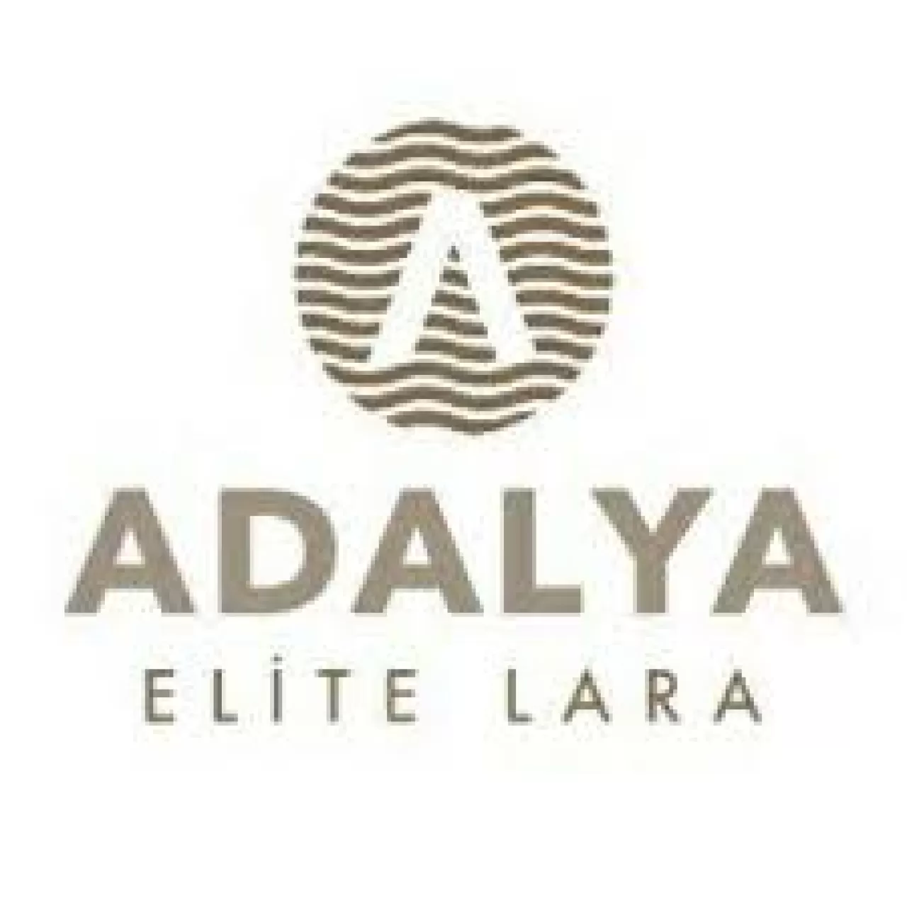 Adalya Elite Lara Otel, Kışın Sıcak Dokunuşuyla Misafirlerini Ağırlıyor