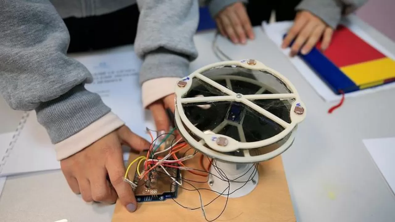 Tatilde Eşyalarınızı Güvende Tutmanın En Akıllı Yolu: Akıllı Takip Cihazları