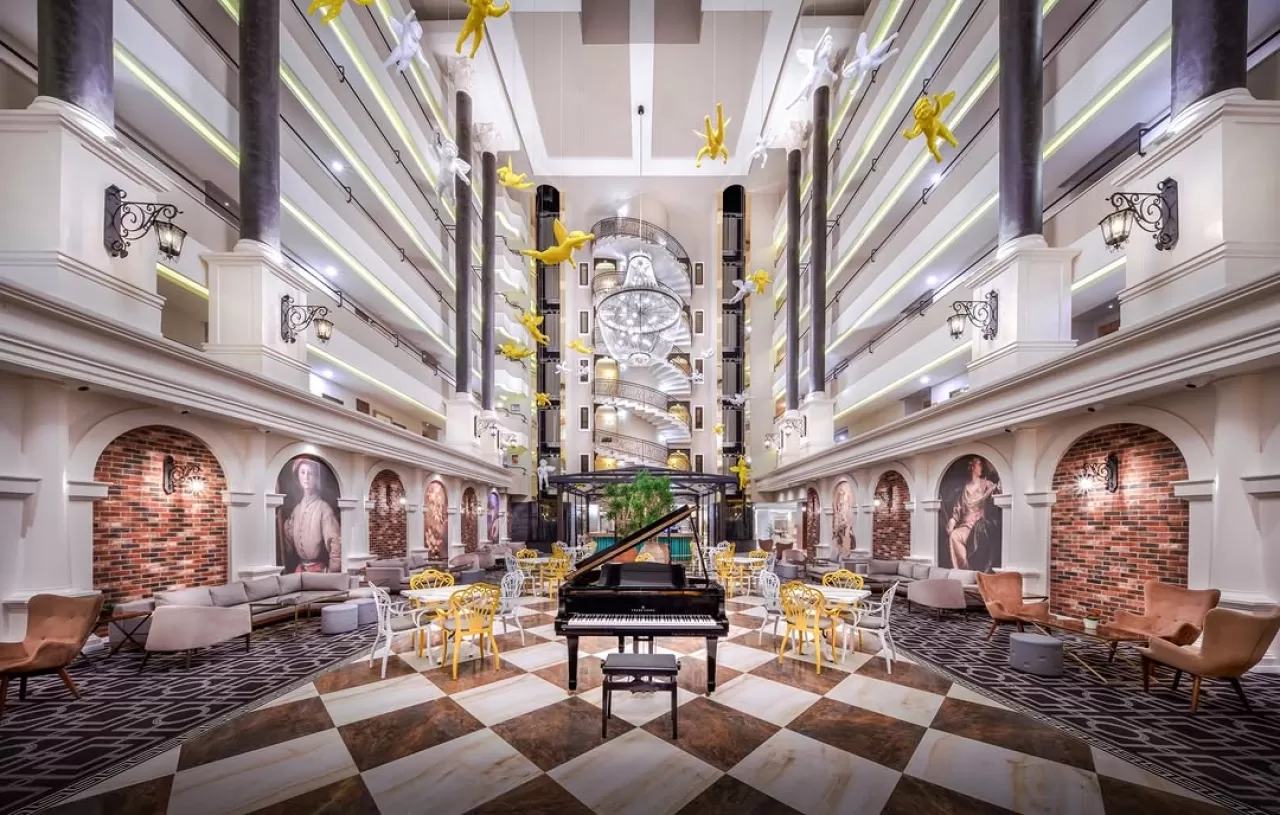 Royal Garden Beach Hotel'de Lüks ve Akdeniz Rüyası Sizi Bekliyor