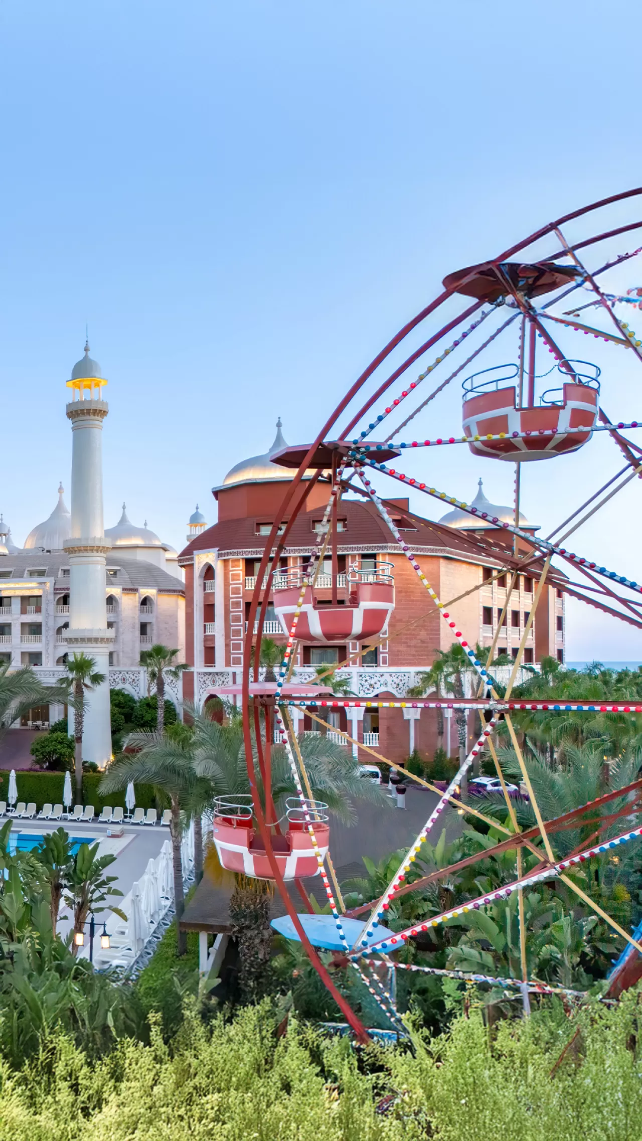 Royal Taj Mahal, Eğlenceyi Konaklamanın Ötesine Taşıyor
