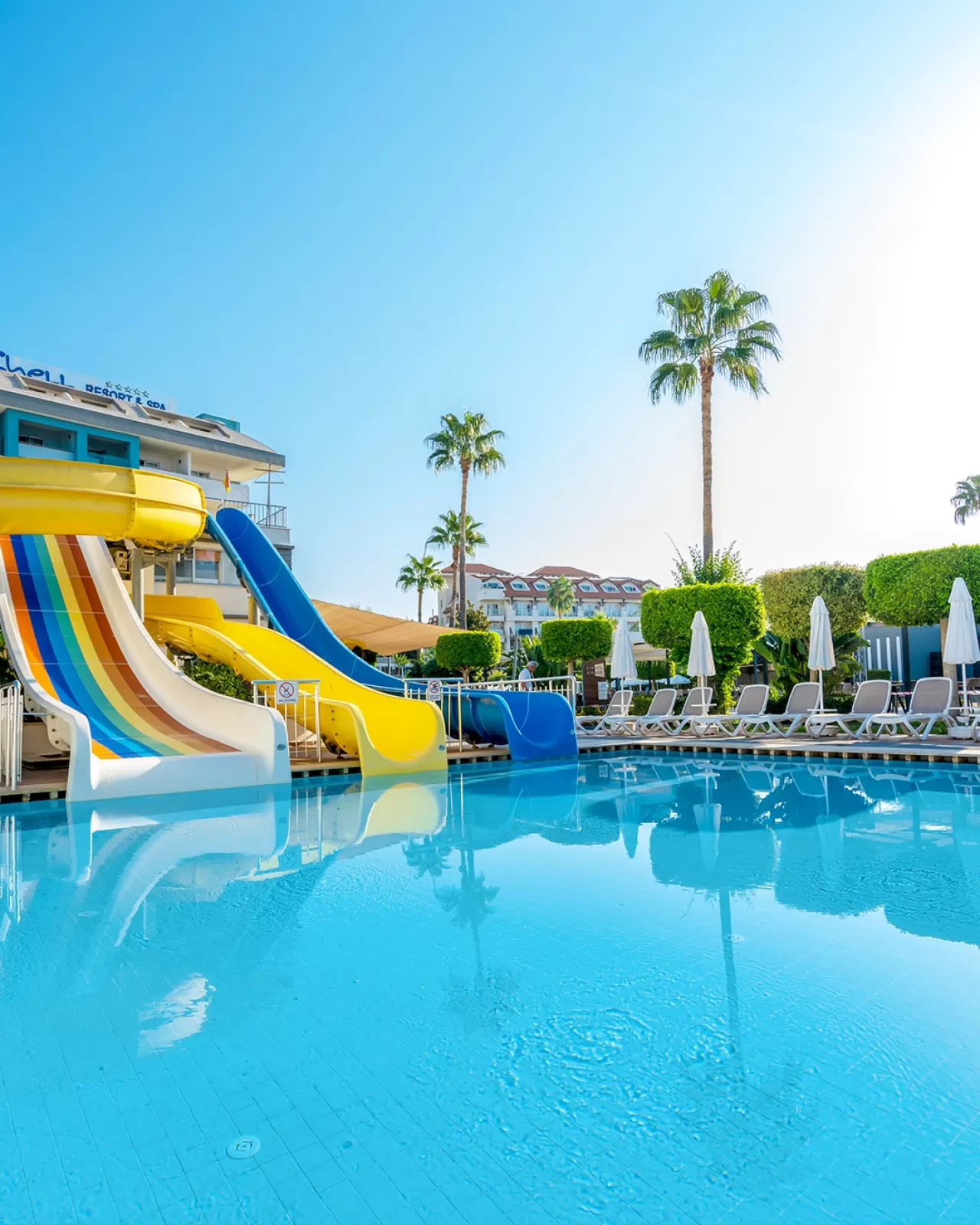 Side'da Tatilcilere Müjde: Seashell Resort Hotel'in Dev Aquaparkı Açıldı