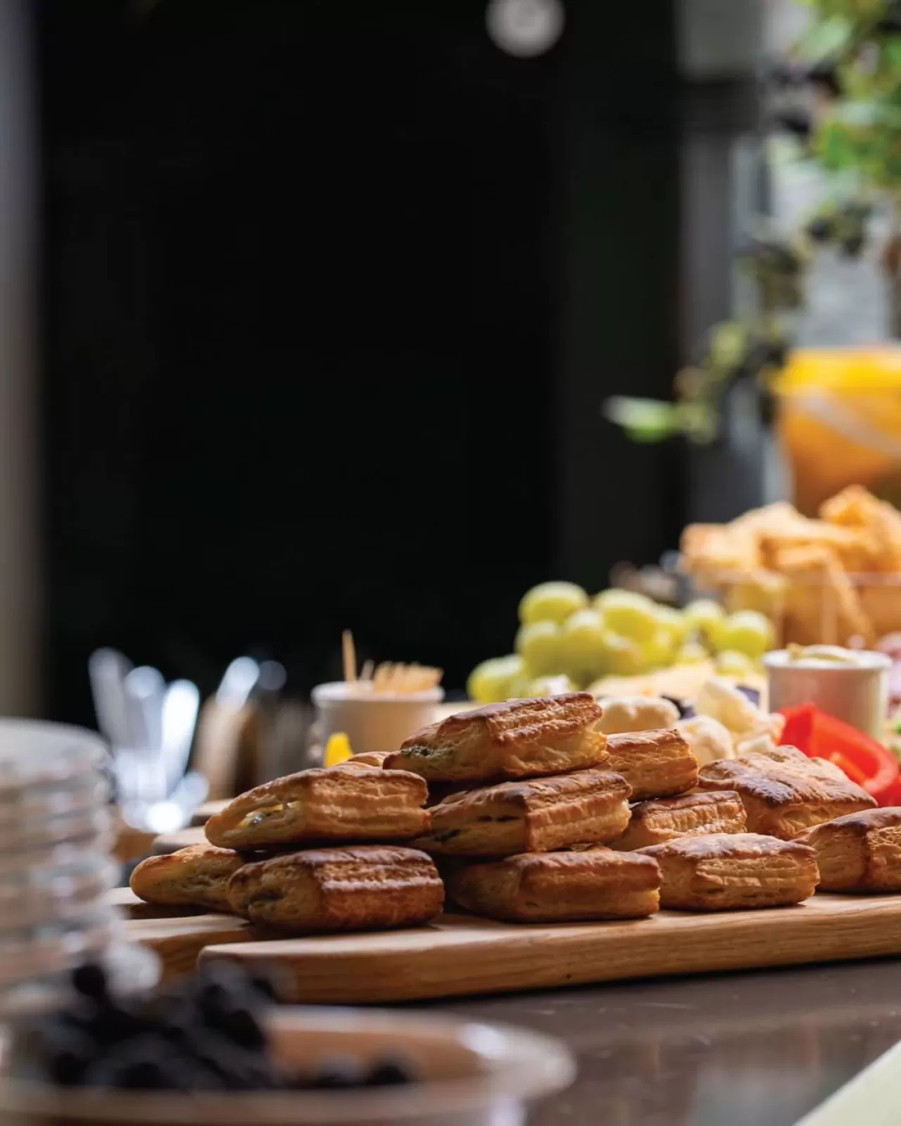 Mövenpick Hotel İzmir'den Kurumsal Etkinlikler İçin Kusursuz Hizmet