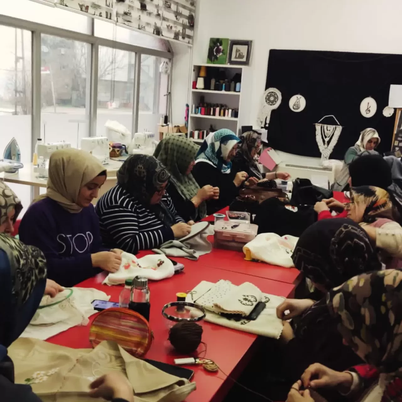 Arnavutköy'de Kadınlar Kültür ve Sanatla Buluşuyor