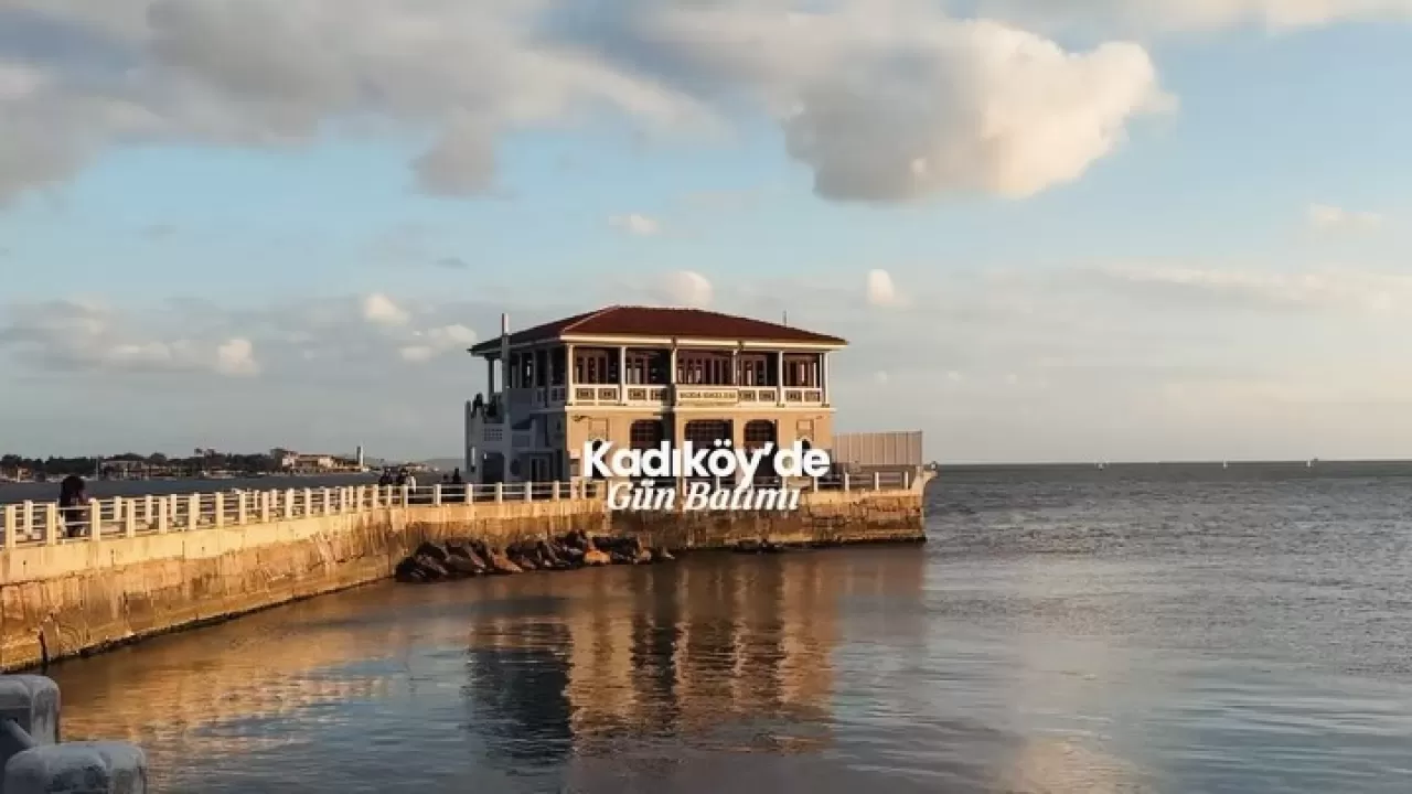 Kadıköy'ün Üç Büyüleyici Durağı: Moda, Bahariye ve Rıhtım