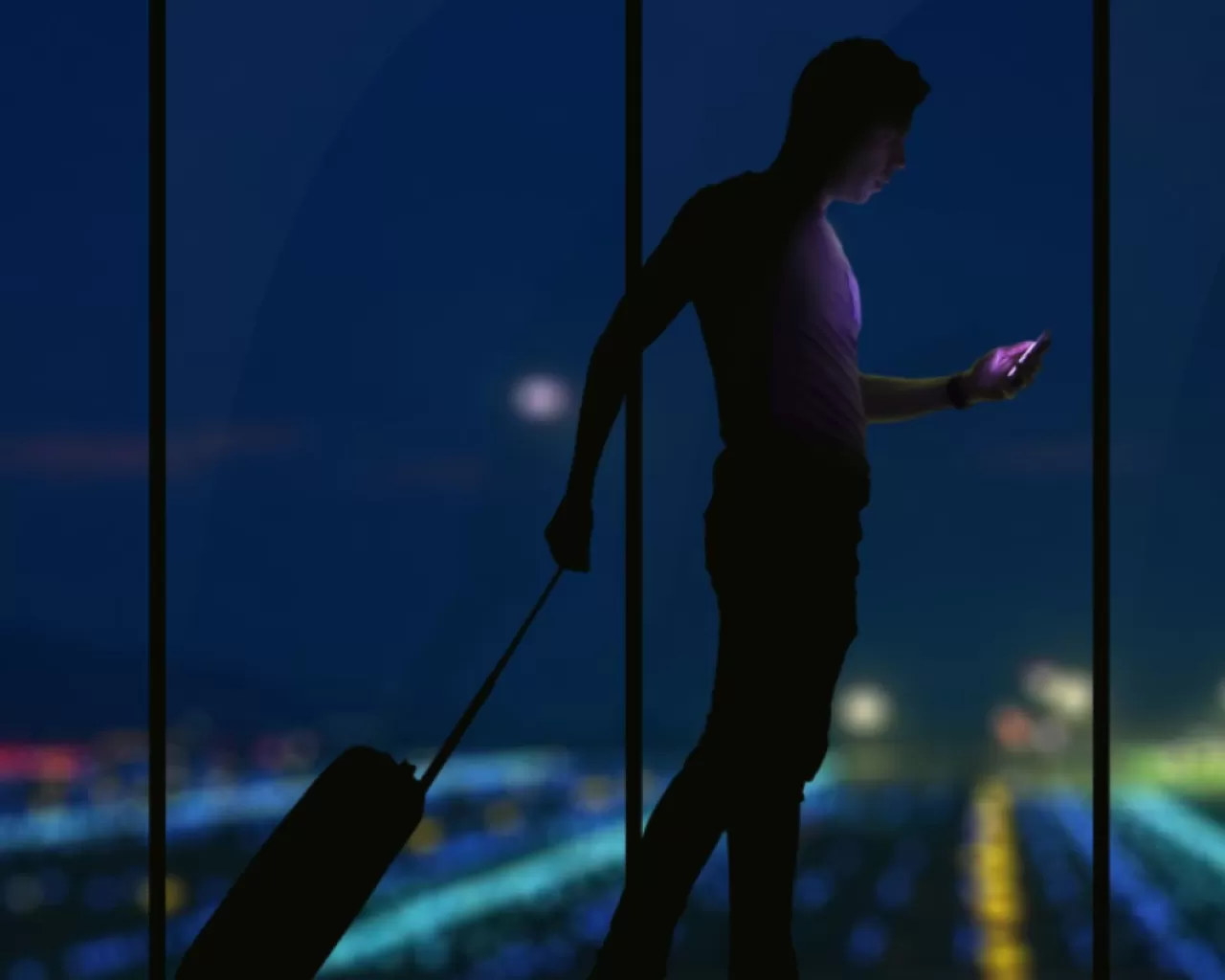 İstanbul'un Edebi Sokaklarında Bir Zaman Yolculuğu: Holiwook'tan Edebiyat Temalı Yürüyüş Rotası