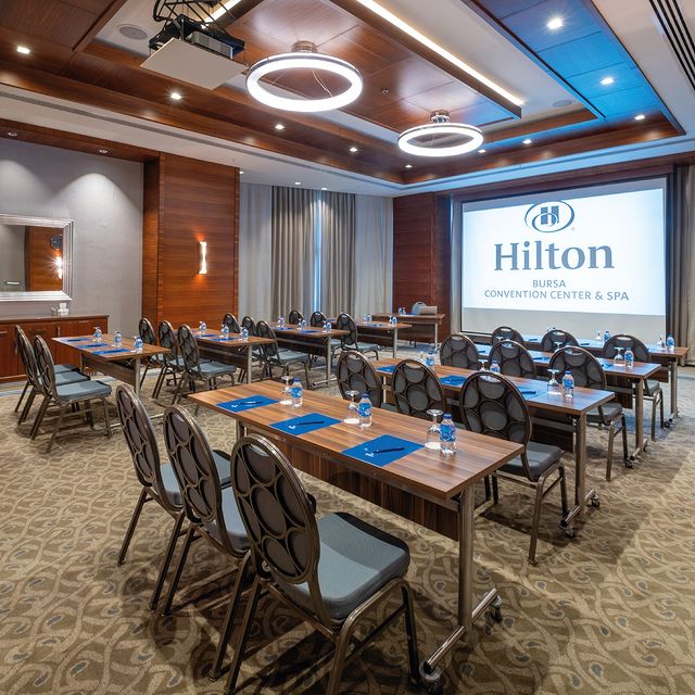 Hilton Bursa İş Dünyasına Yönelik Geniş ve Donanımlı Bir Toplantı Salonu Sunuyor