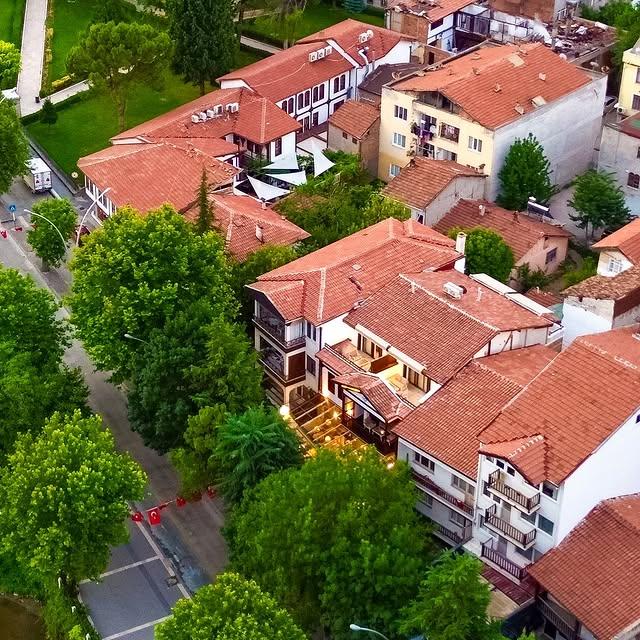 Amasya'da Tarihi Dokusu ve Doğal Güzellikleriyle Öne Çıkan Atabey Konağı