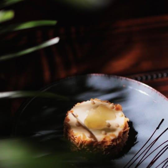 İzmir'deki Mövenpick Hotel Misafirlerine Swiss Cake Tatlıları ile Tatlı Bir Mola Sunuyor