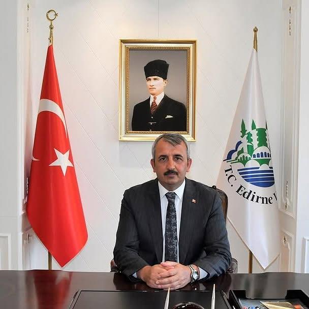 Edirne Valisi Yunus Sezer, Atatürk'ün Edirne'ye Gelişinin 94. Yıl Dönümünü Kutladı