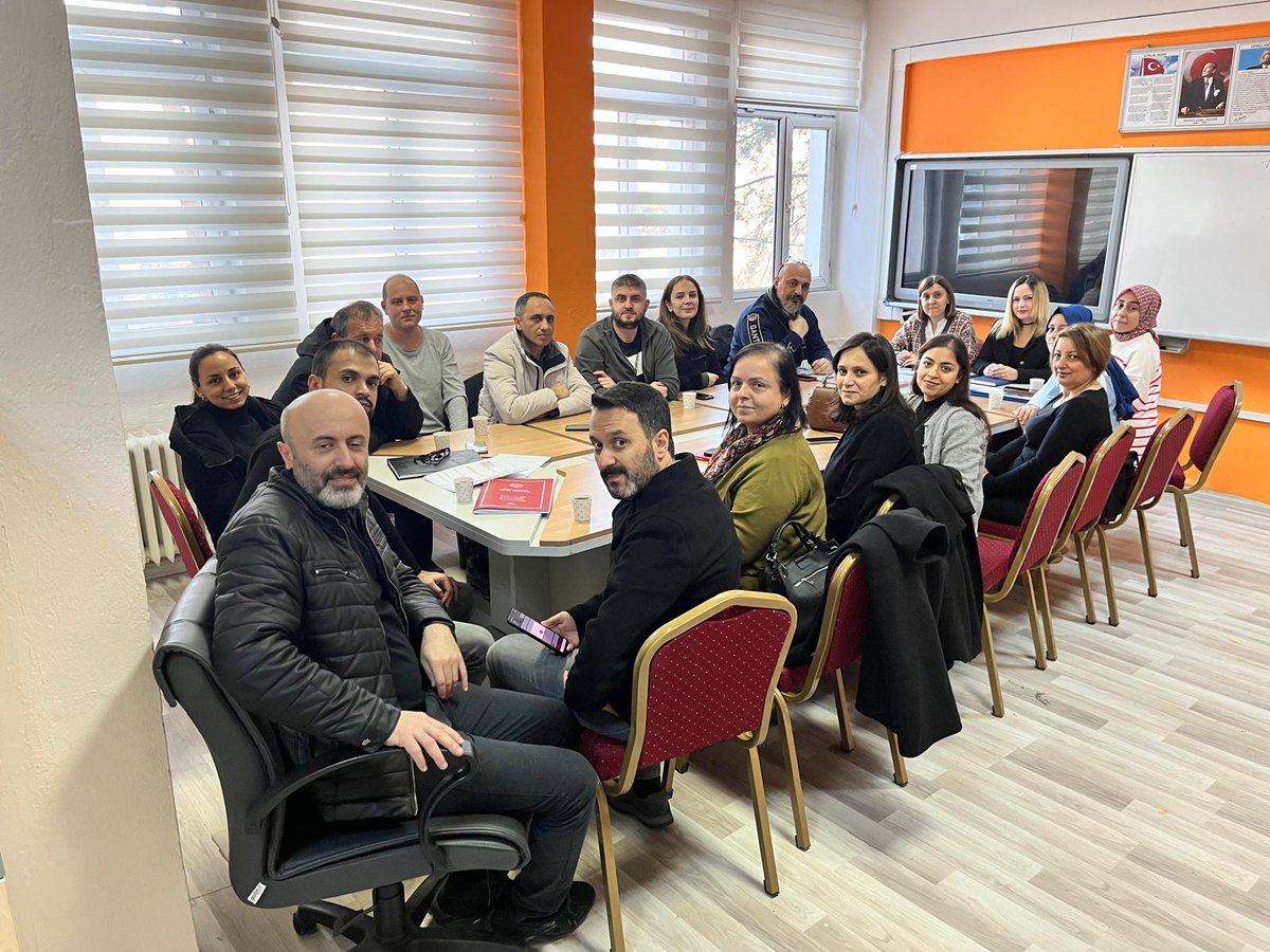 Artvin Bilim ve Sanat Merkezi, Değerlendirme Sürecine Öğrenciler ve Öğretmenler İçin Mesaj Yayımladı