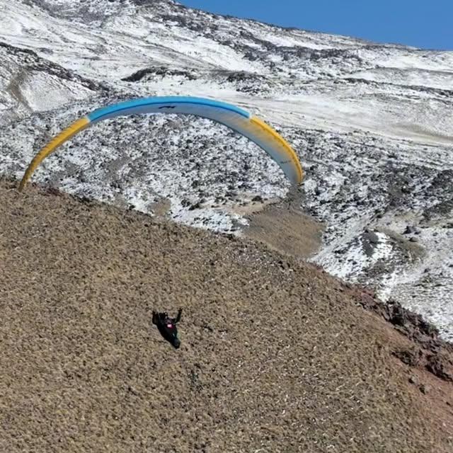 Ağrı Dağı'nda Yamaç Paraşütü Deneyimi