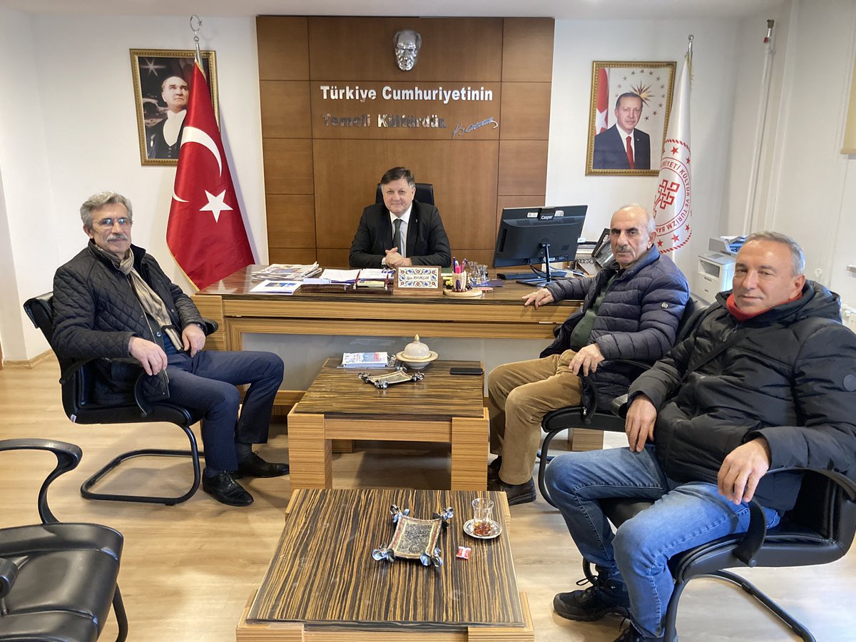 Müzisyenler Ordu İl Kültür ve Turizm Müdürü Uğur Toparlak'ı Ziyaret Etti