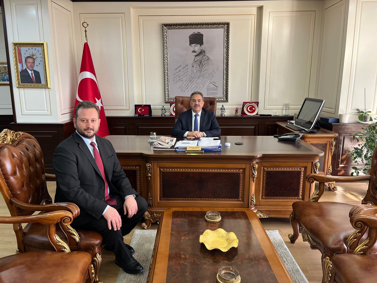 Tekirdağ İl Kültür ve Turizm Müdürü Ömer Faruk Karaküçük Süleymanpaşa Kaymakamı ve Vali Yardımcısı Vekili Mustafa Güler İle Görüşmek İçin Buluştu