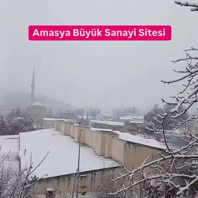 Amasya'da Kar Yağışı Başladı: Şehirdeki Etkiler ve Yerel Halkın Hazırlıkları