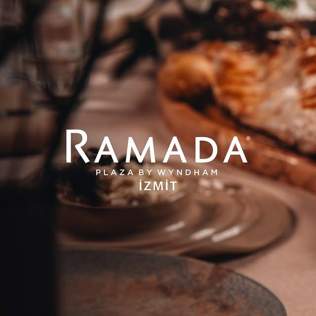 Astakos Restoran, Balık ve Steak Seçenekleriyle Lezzet Sunuyor