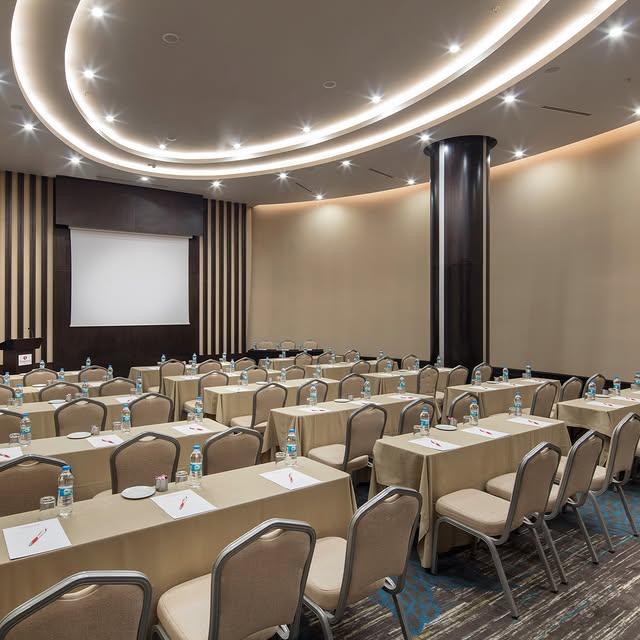 Ramada Plaza Konya'da Toplantı ve Organizasyon Rezervasyonları İçin İletişim Bilgileri