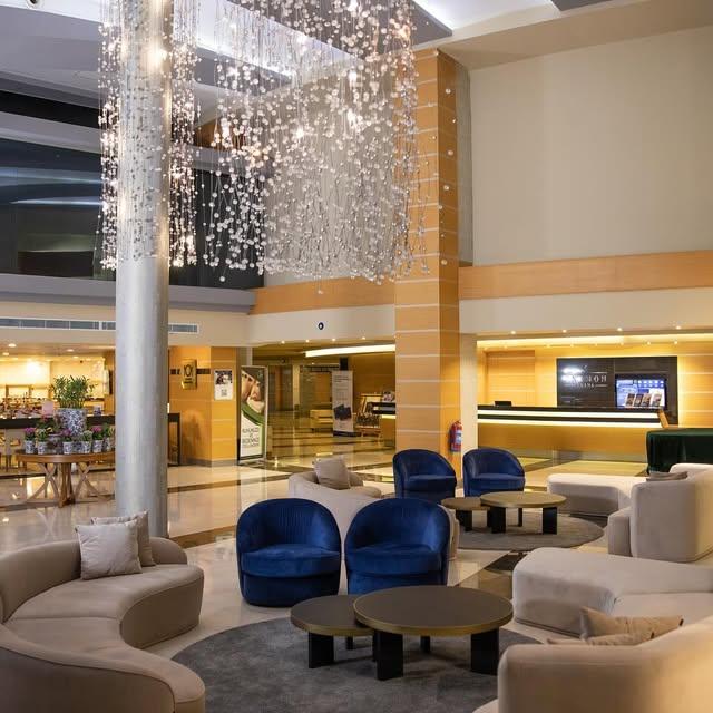 Anemon Otel Adana: Dostlarla Sıcak Bir İçecek Keyfi