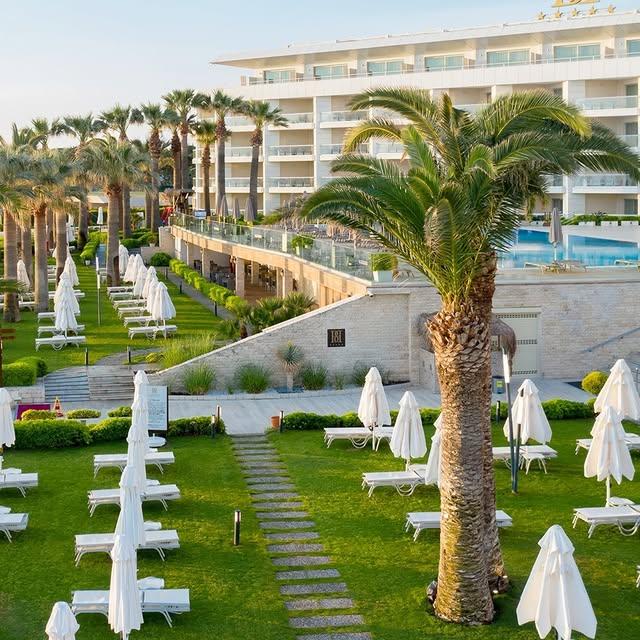Boyalık Beach Hotel: Doğanın Kalbine Bir Tatil Kaçamağı