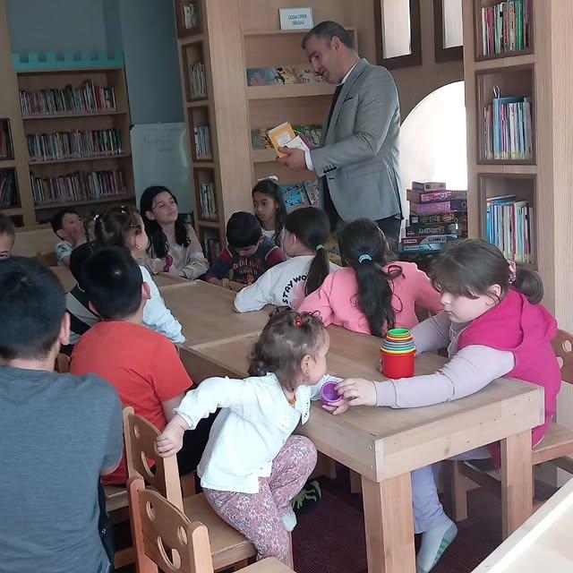 Ardanuç Halk Kütüphanesi'nde Oyun ve Oyuncak Şenliği Düzenlendi