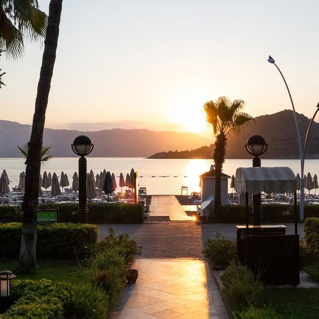 Aqua Hotel, İçmeler'de Marmaris Manzarasıyla Misafirlerine Unutulmaz Bir Tatil Vadediyor