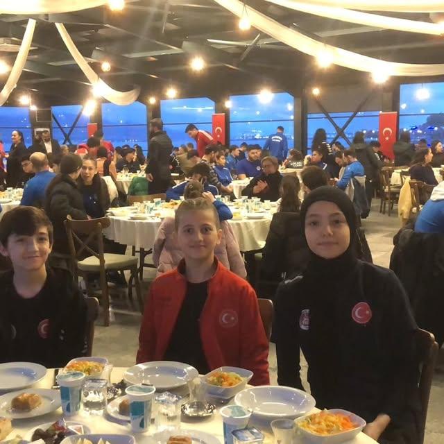 Körfez Gençlerbirliği SK'den Milli Sporculara Destek