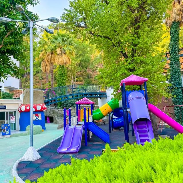 Turunç Resort, Ailelere Yönelik Kapsamlı Tatil İmkanları Sunuyor