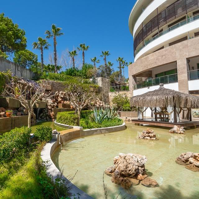 Alba Royal Hotel, Misafirlerine Huzurlu Bir Tatil Vadediyor