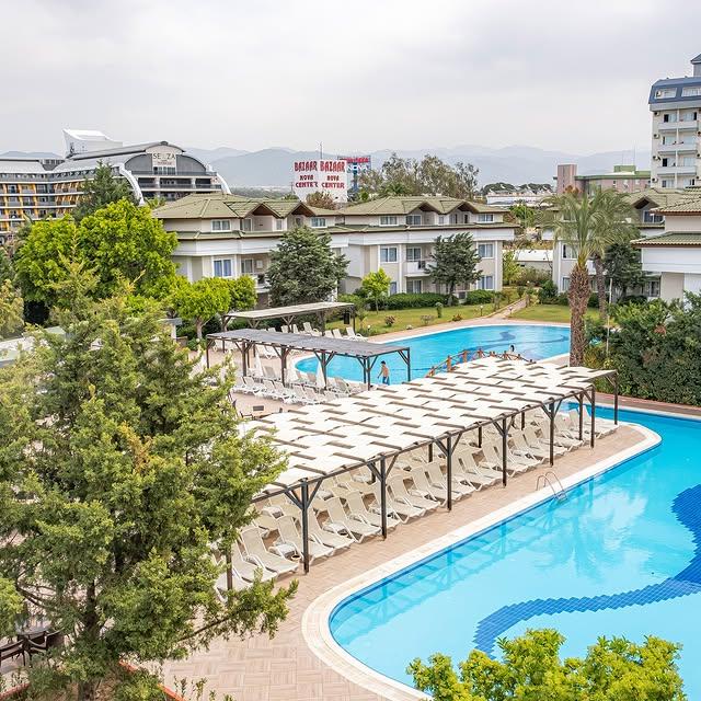 Aydınbey Gold Dreams Hotel, Antalya'da Lüks Tatil İmkanı Sunuyor