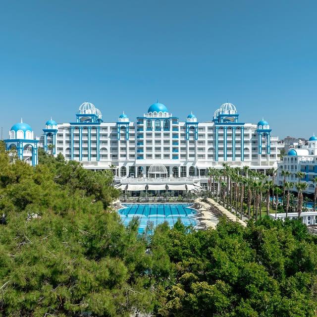 Rubi Platinum Spa Resort'ta Olağanüstü Bir Doğal Harmoni
