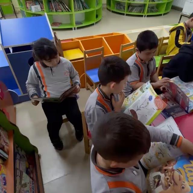 Bartın İl Halk Kütüphanesi, Gazi İlkokulu 2D Sınıfı Öğrencilerini Konukladı