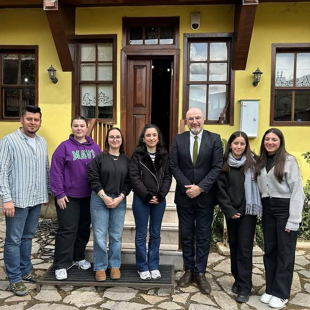 Kocaeli Üniversitesi Öğrencileriyle Kültürsanat Çalışmaları Üzerine Söyleşi