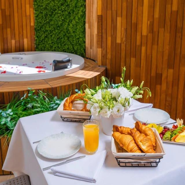 Kirman Sidemarin Beach & Spa'da Jakuzili Odalarda Özel Tatil Deneyimi