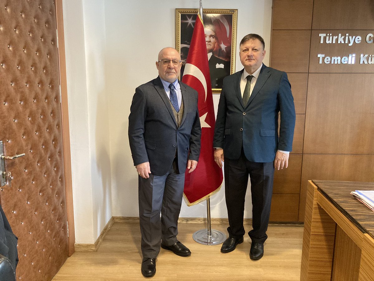 Yazar Salih Turhan, Ordu Kültür ve Turizm Müdürü Toparlak'ı Ziyaret Etti