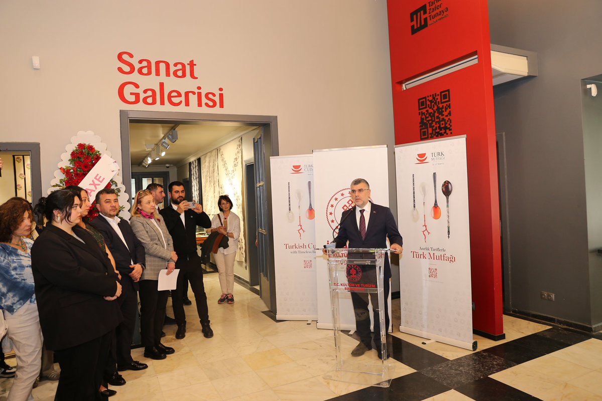 İstanbul'da Türk Mutfağı Haftası Yazma Eserler Sergisi Açıldı