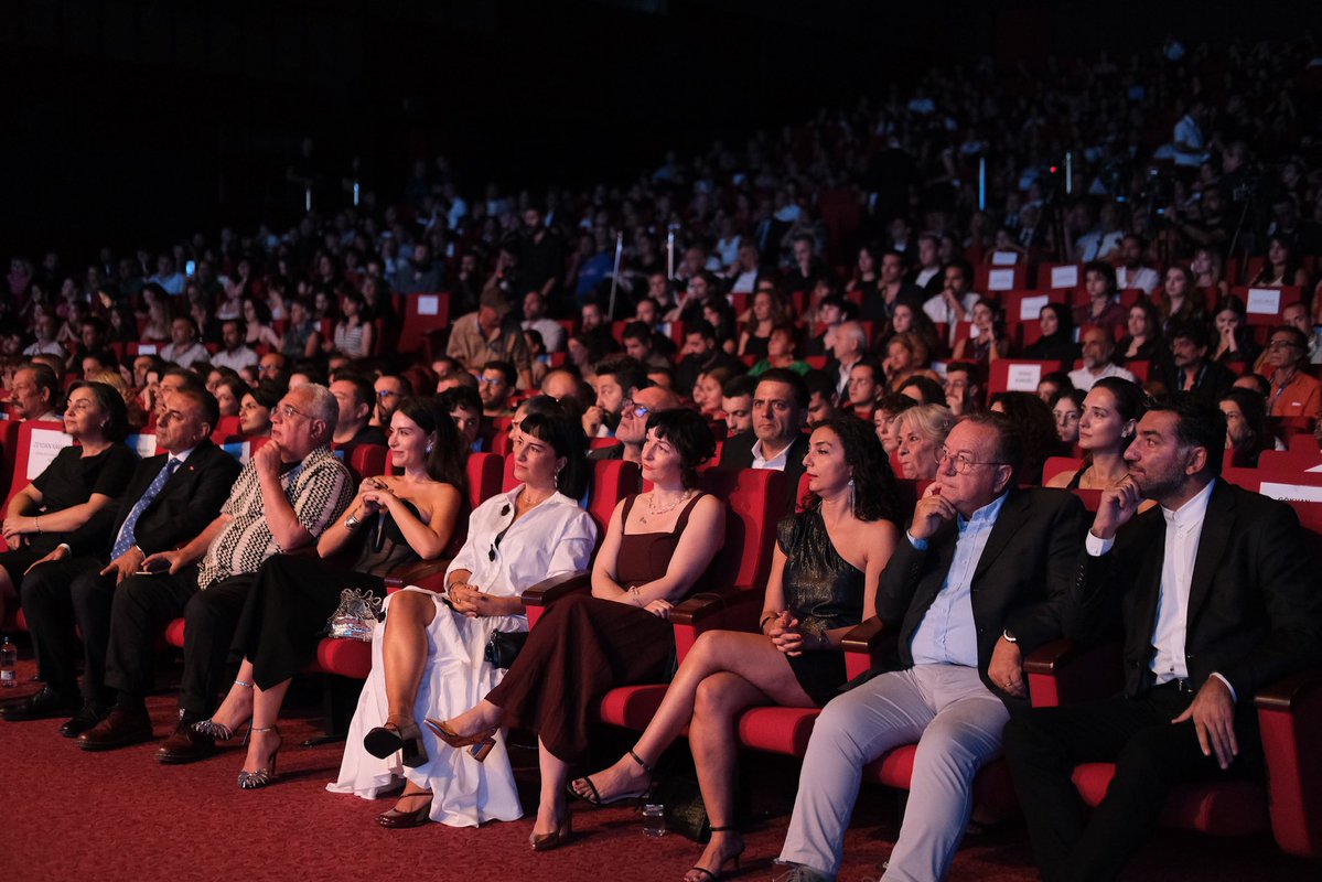 32. Uluslararası Adana Altın Koza Film Festivali'nde Ödüller Sahiplerini Buldu